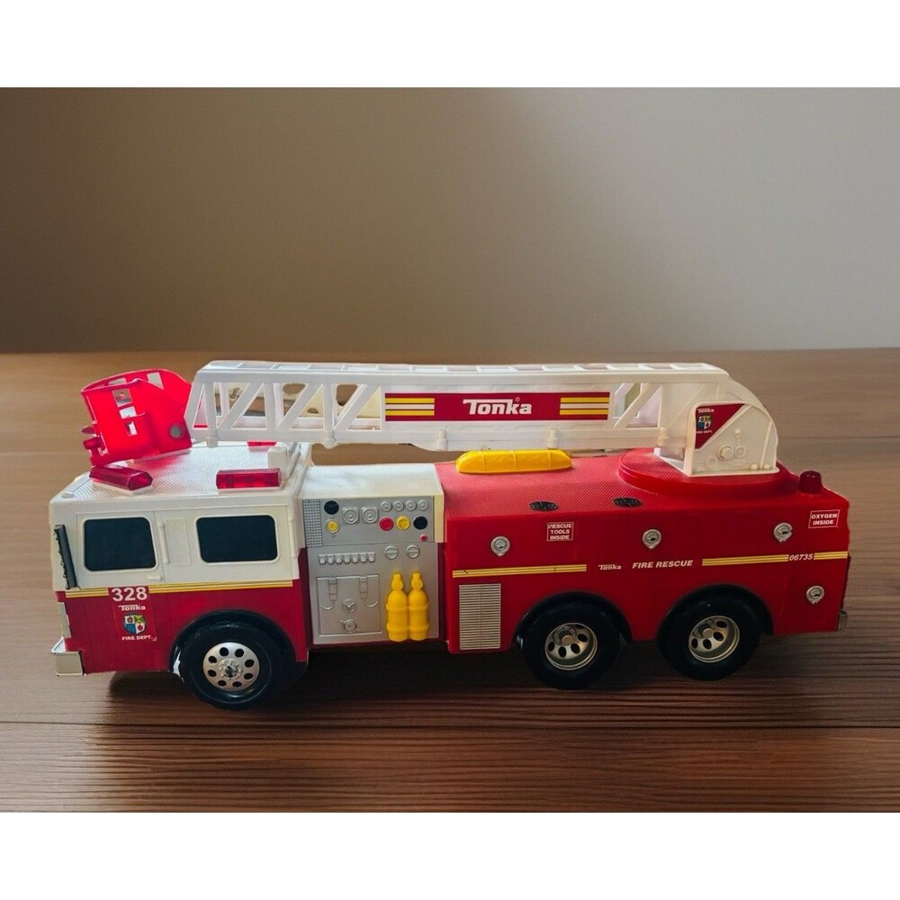 Tonka Fire Rescue Truck #328 Toy #06735 2010 Hasbro Tested Lights Works Flaws